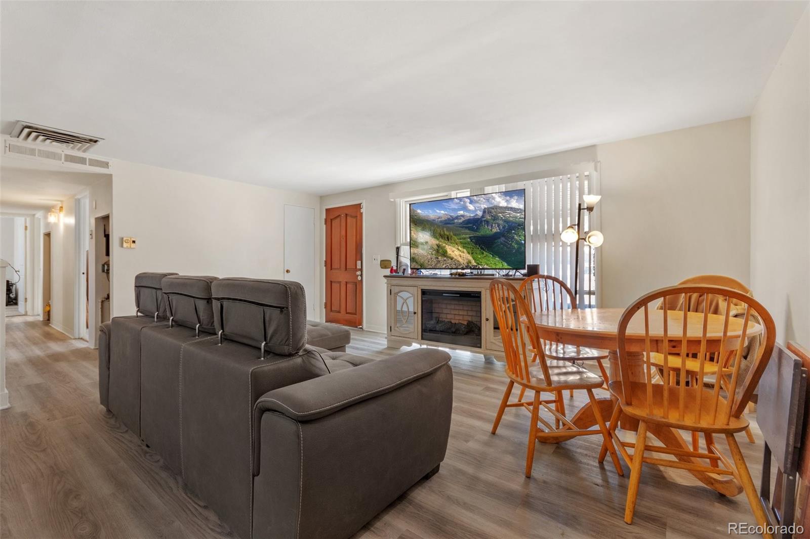 MLS Image #4 for 1599 w beekman place,denver, Colorado