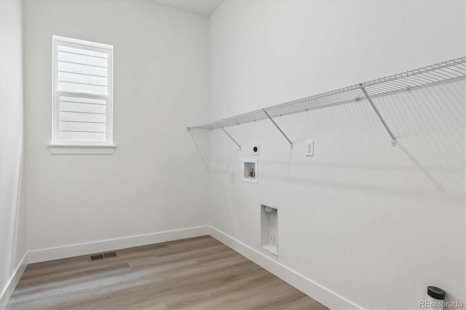 MLS Image #6 for 8607  yellowcress street,littleton, Colorado