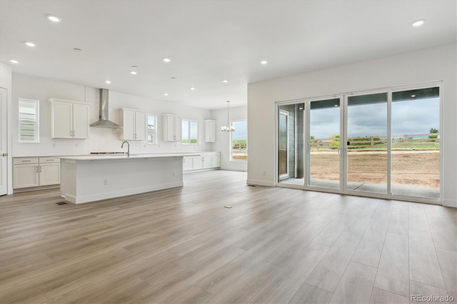 MLS Image #8 for 8607  yellowcress street,littleton, Colorado