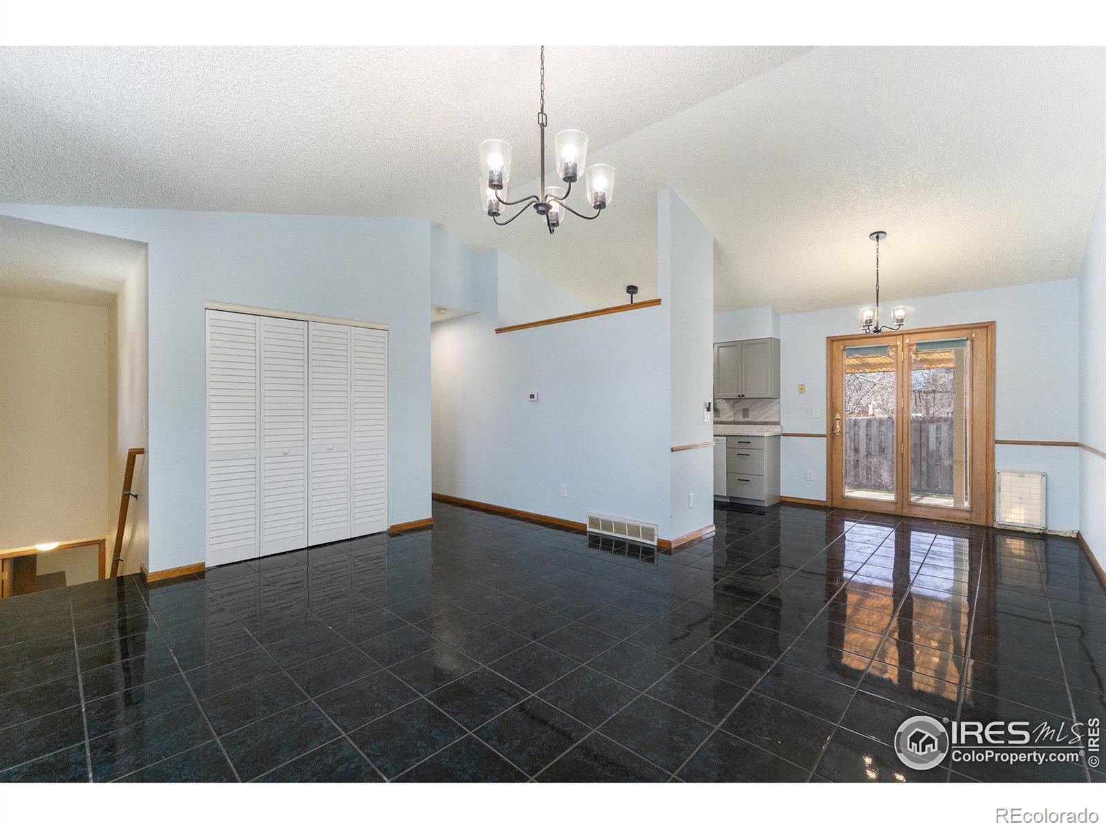MLS Image #3 for 2112 e 18th street,loveland, Colorado