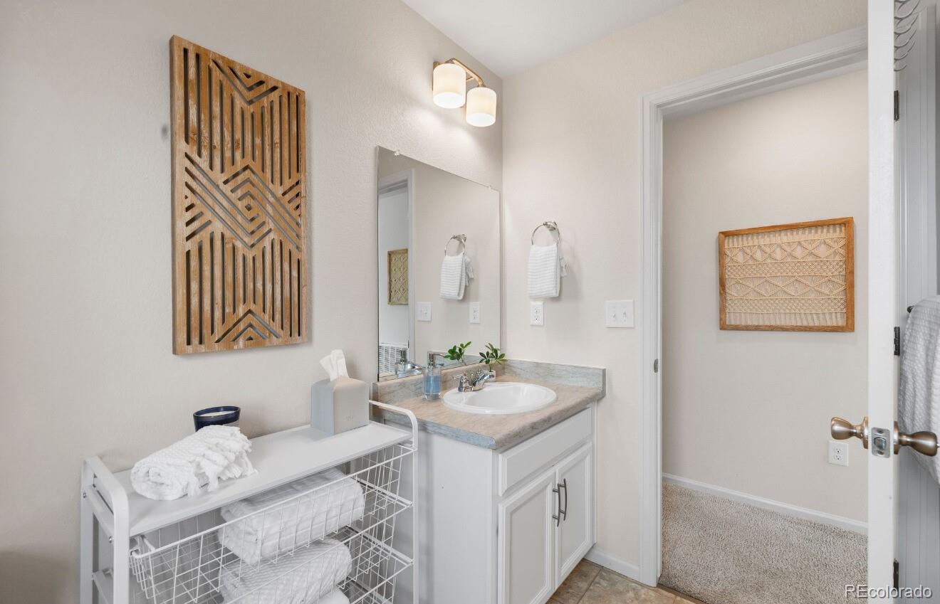 MLS Image #27 for 27674 e 7th drive,aurora, Colorado