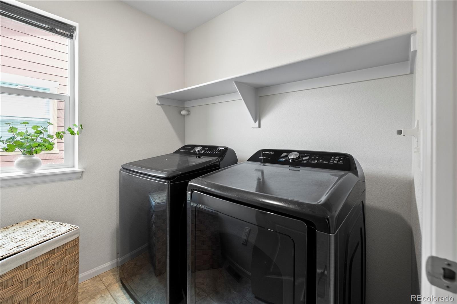 MLS Image #29 for 27674 e 7th drive,aurora, Colorado