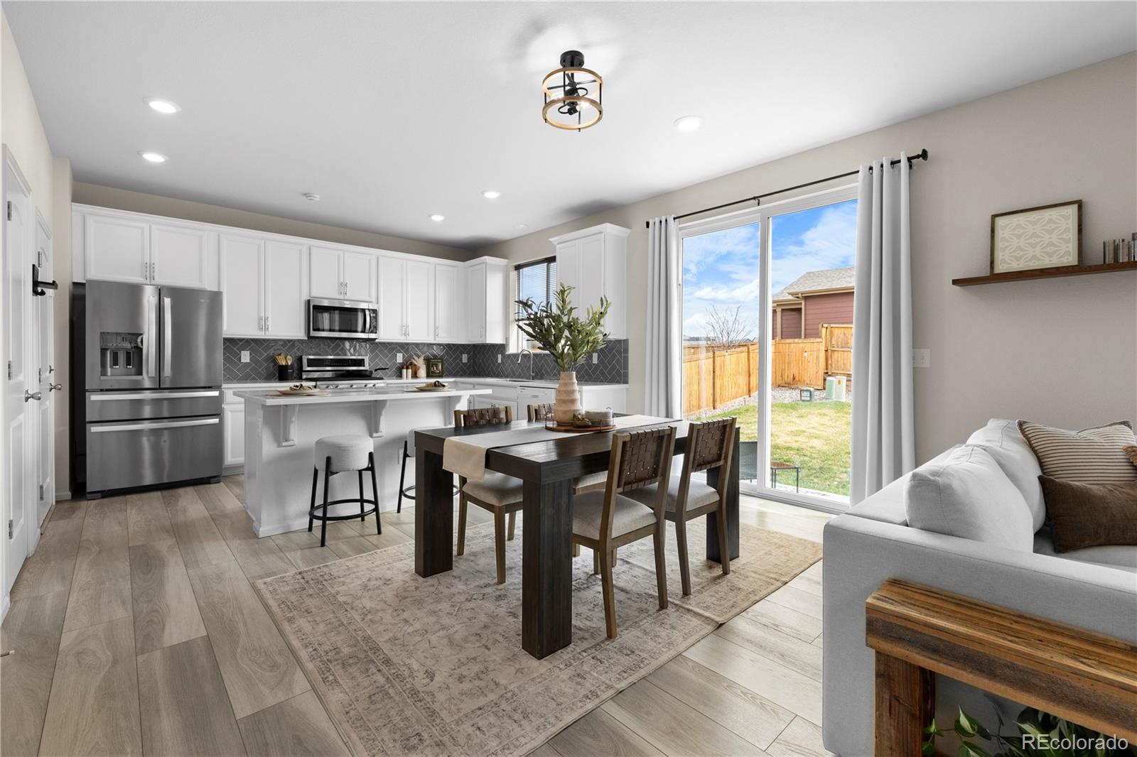 MLS Image #8 for 27674 e 7th drive,aurora, Colorado