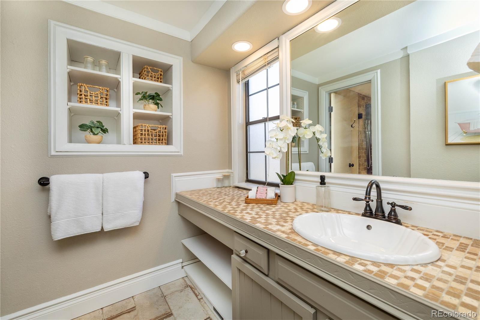 MLS Image #15 for 8042  field court,arvada, Colorado