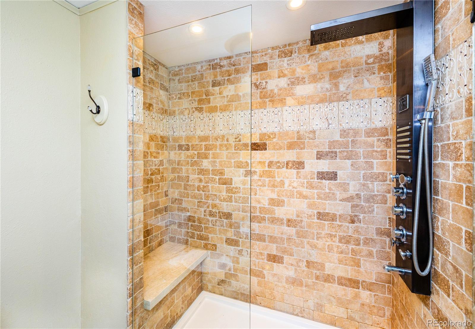 MLS Image #16 for 8042  field court,arvada, Colorado