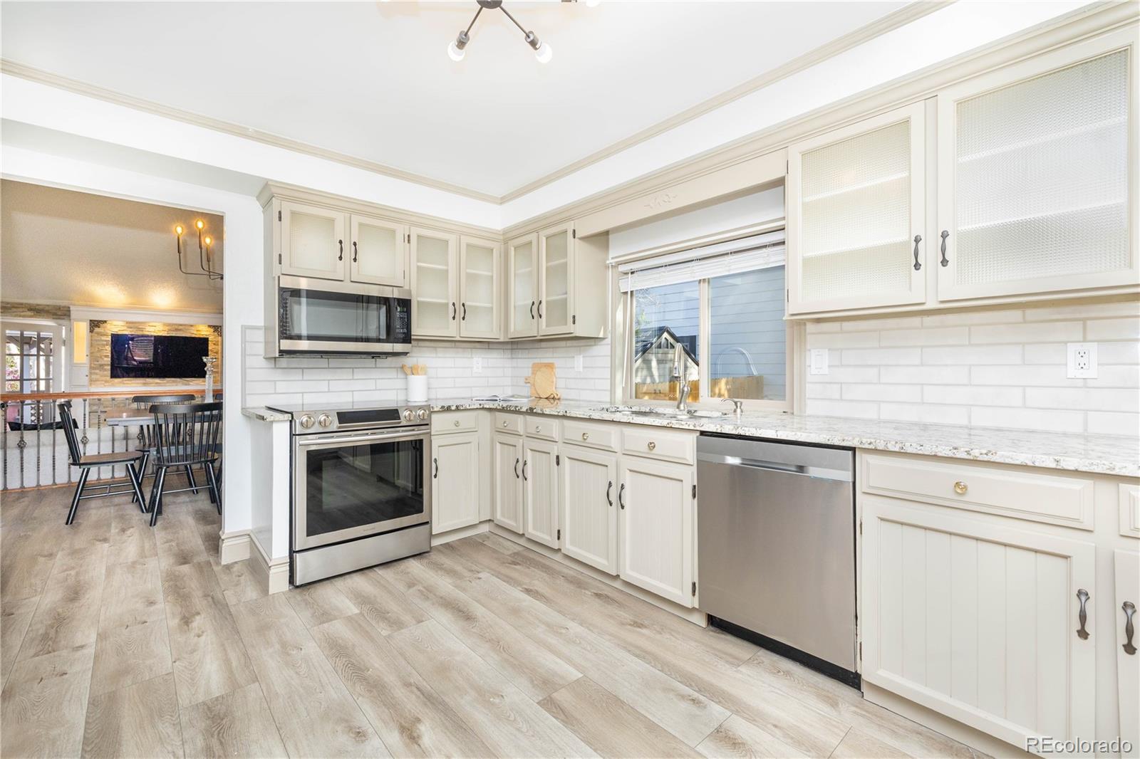 MLS Image #6 for 8042  field court,arvada, Colorado