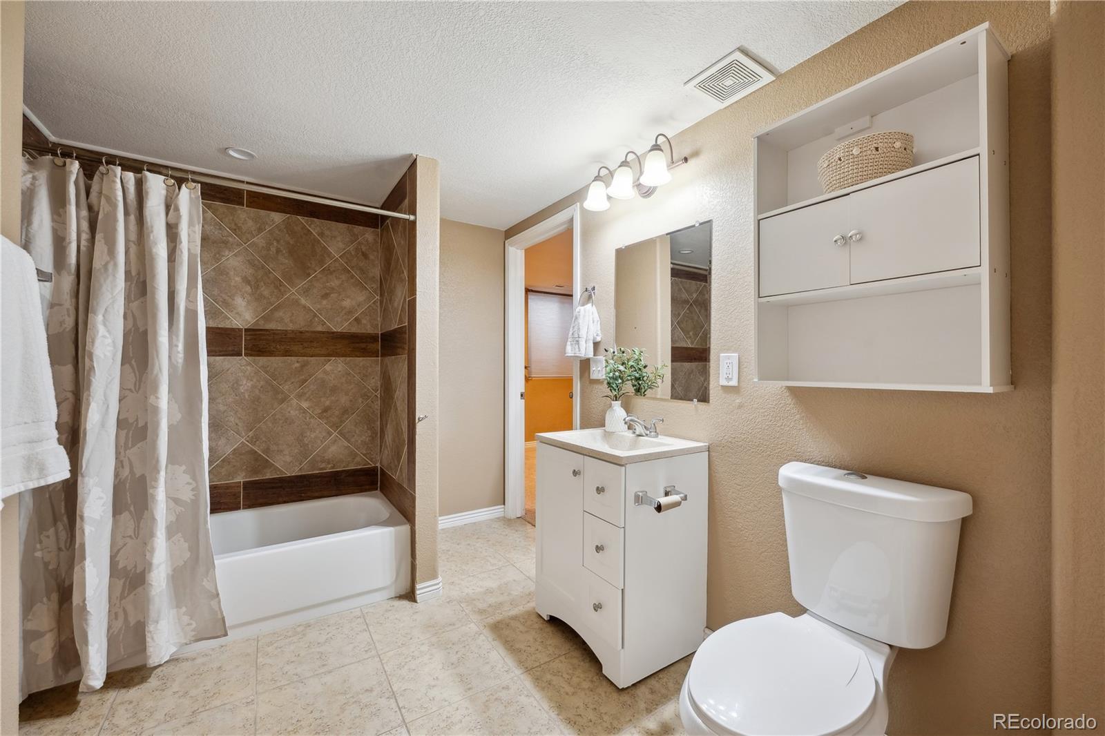 MLS Image #22 for 6595  meade court,arvada, Colorado