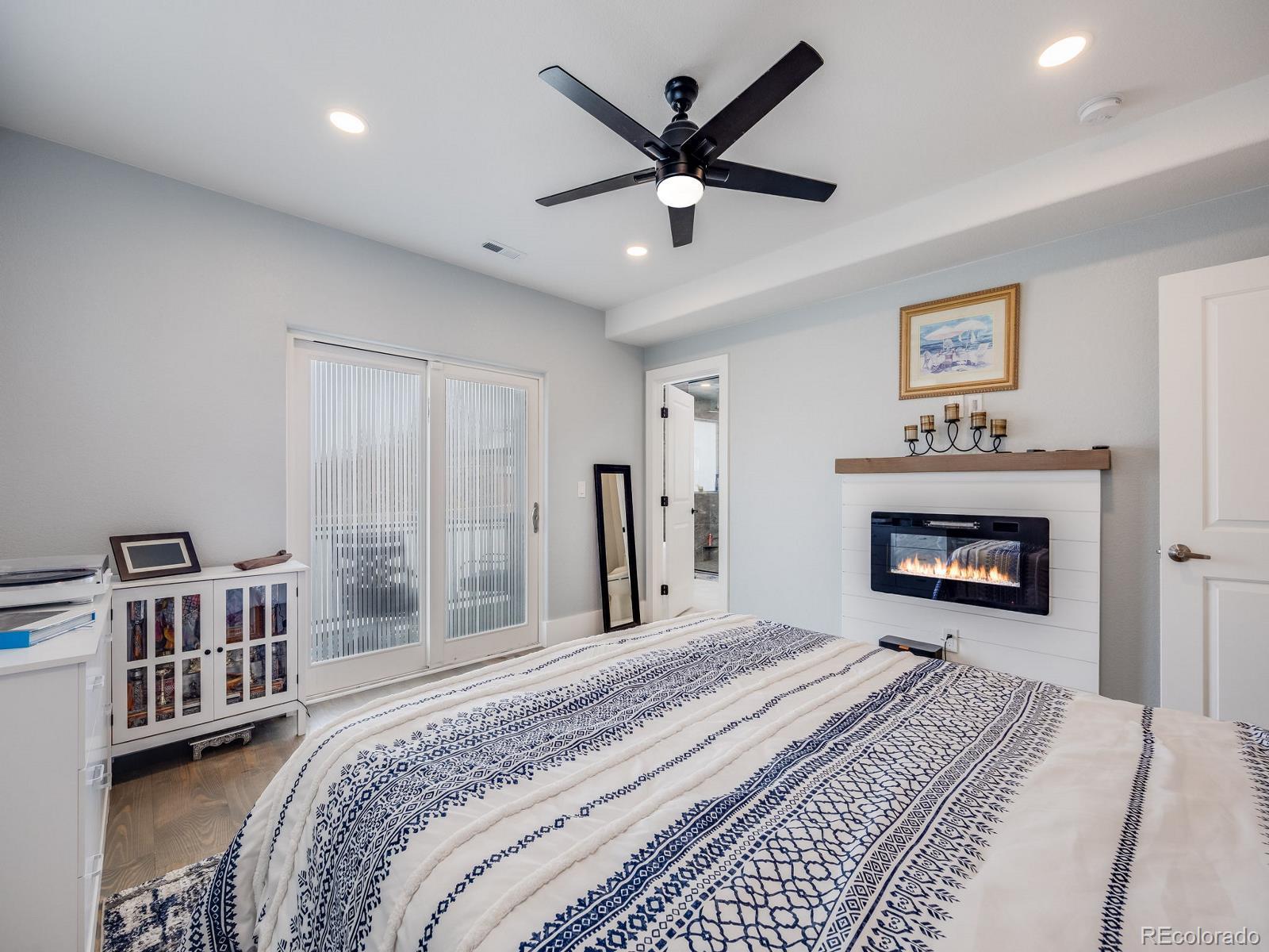 MLS Image #22 for 3948  wyandot street,denver, Colorado