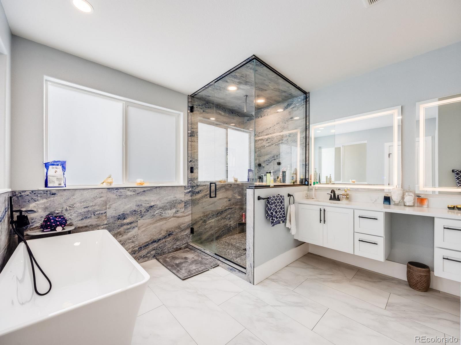 MLS Image #23 for 3948  wyandot street,denver, Colorado
