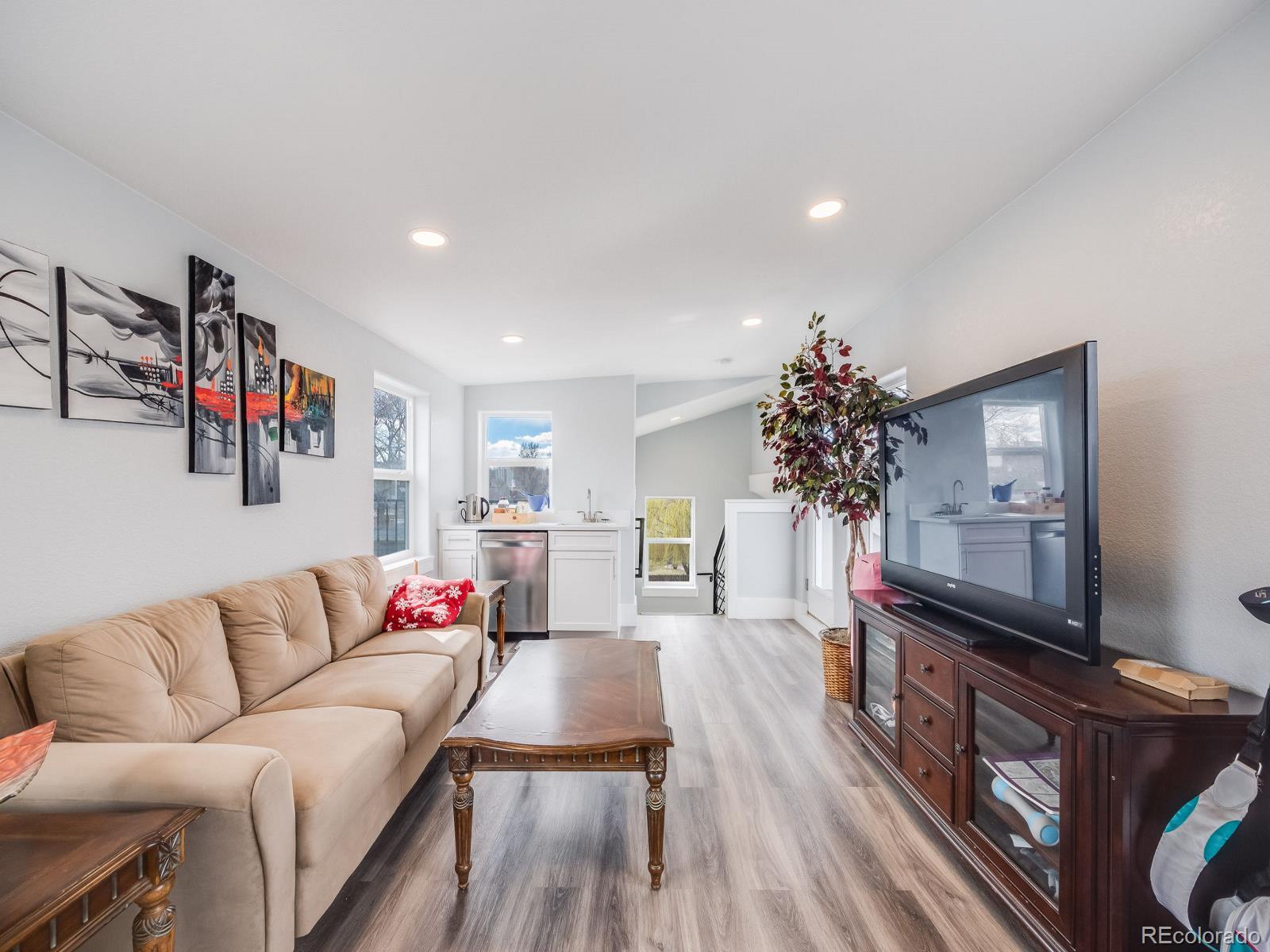 MLS Image #29 for 3948  wyandot street,denver, Colorado