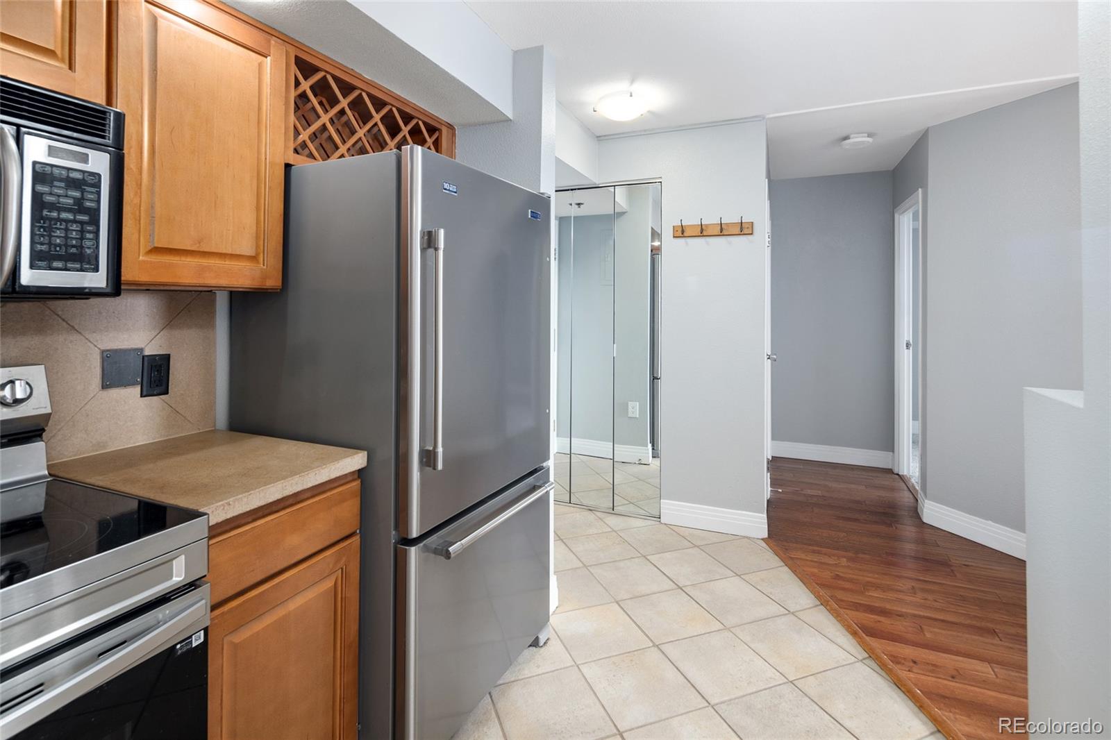 MLS Image #4 for 601 w 11th avenue,denver, Colorado