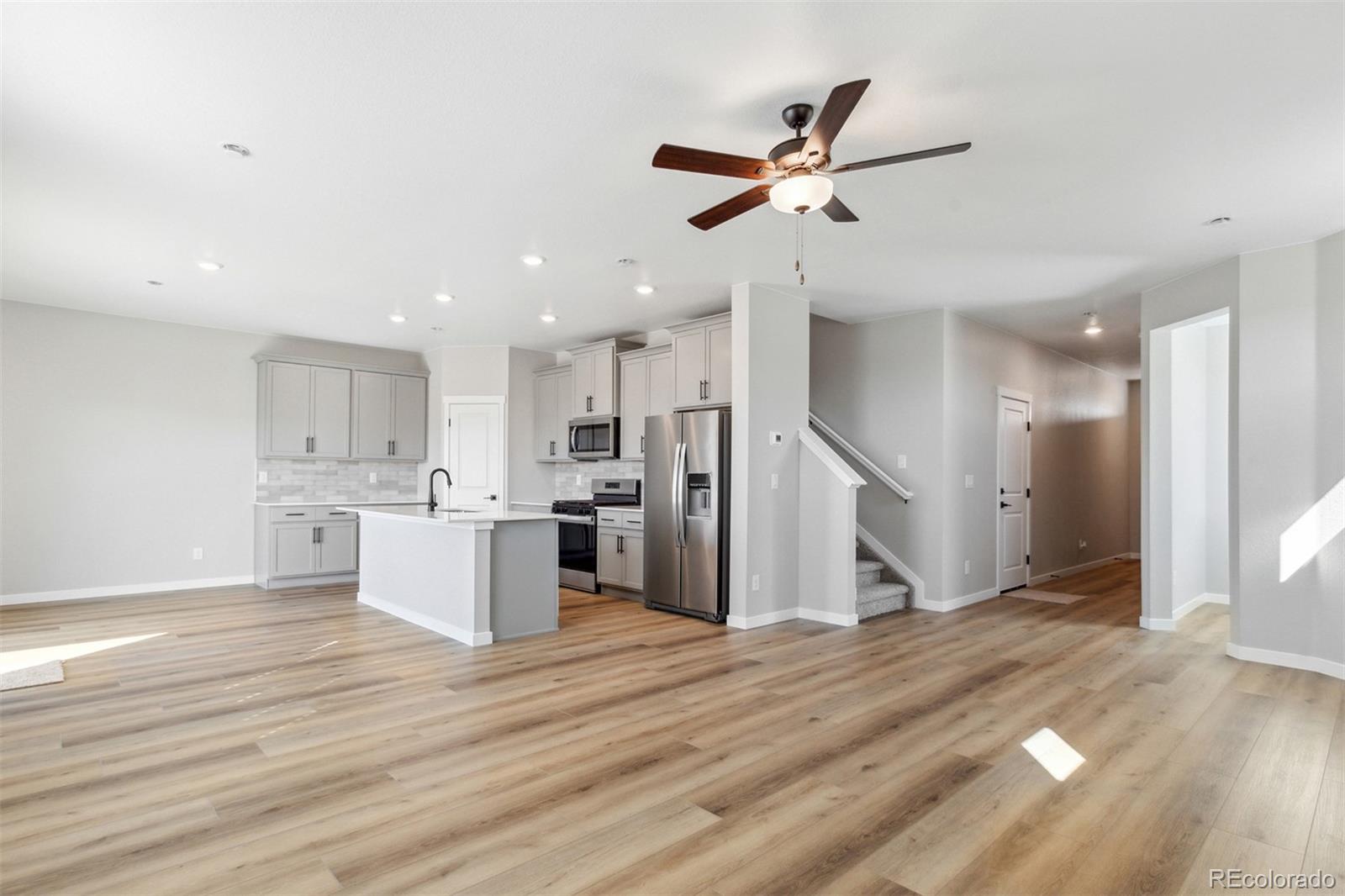 MLS Image #2 for 9474  yampa street,commerce city, Colorado