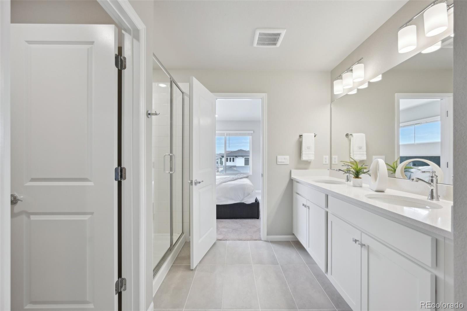 MLS Image #19 for 21091 e 63rd drive,aurora, Colorado