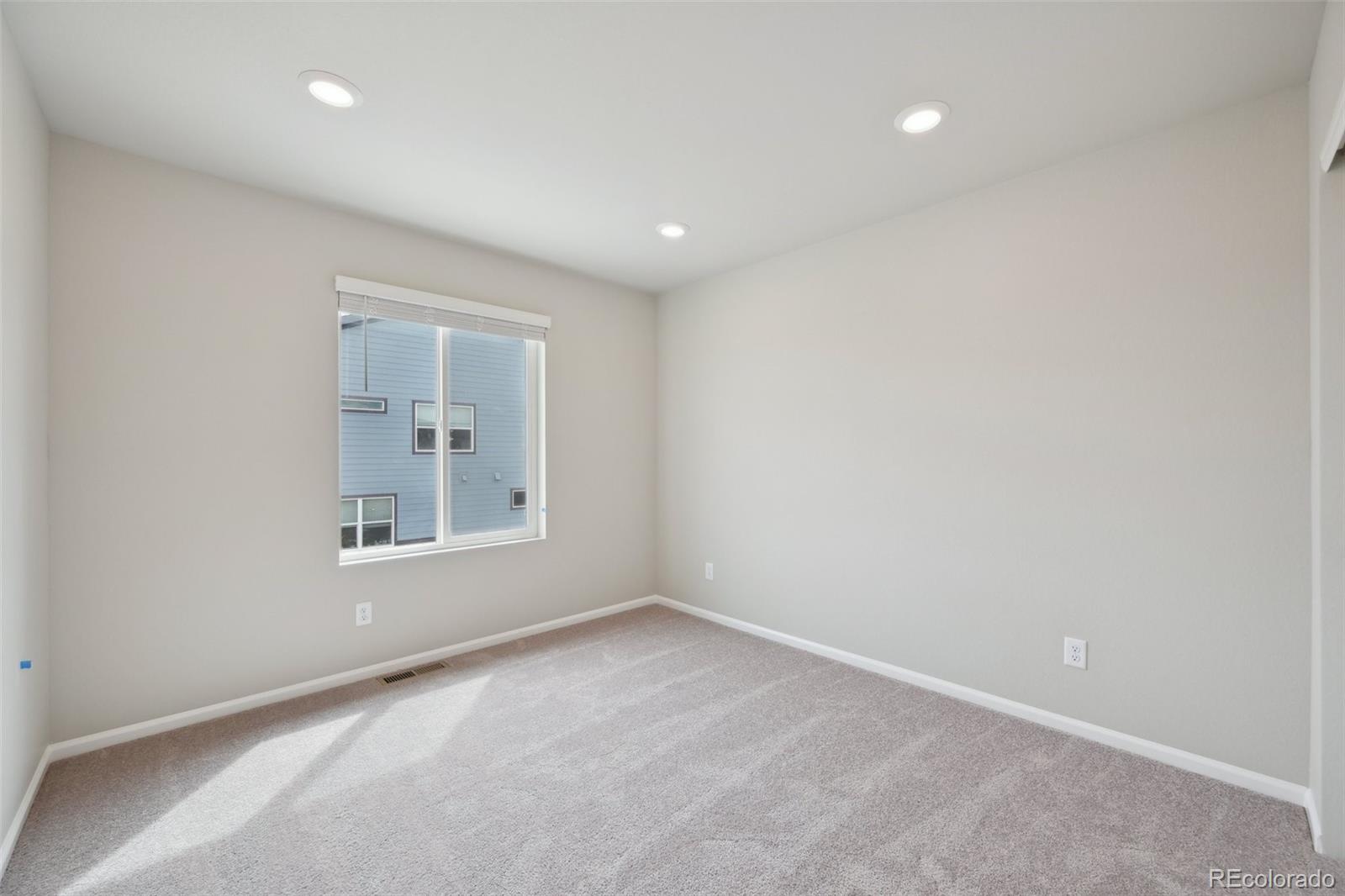 MLS Image #25 for 21091 e 63rd drive,aurora, Colorado