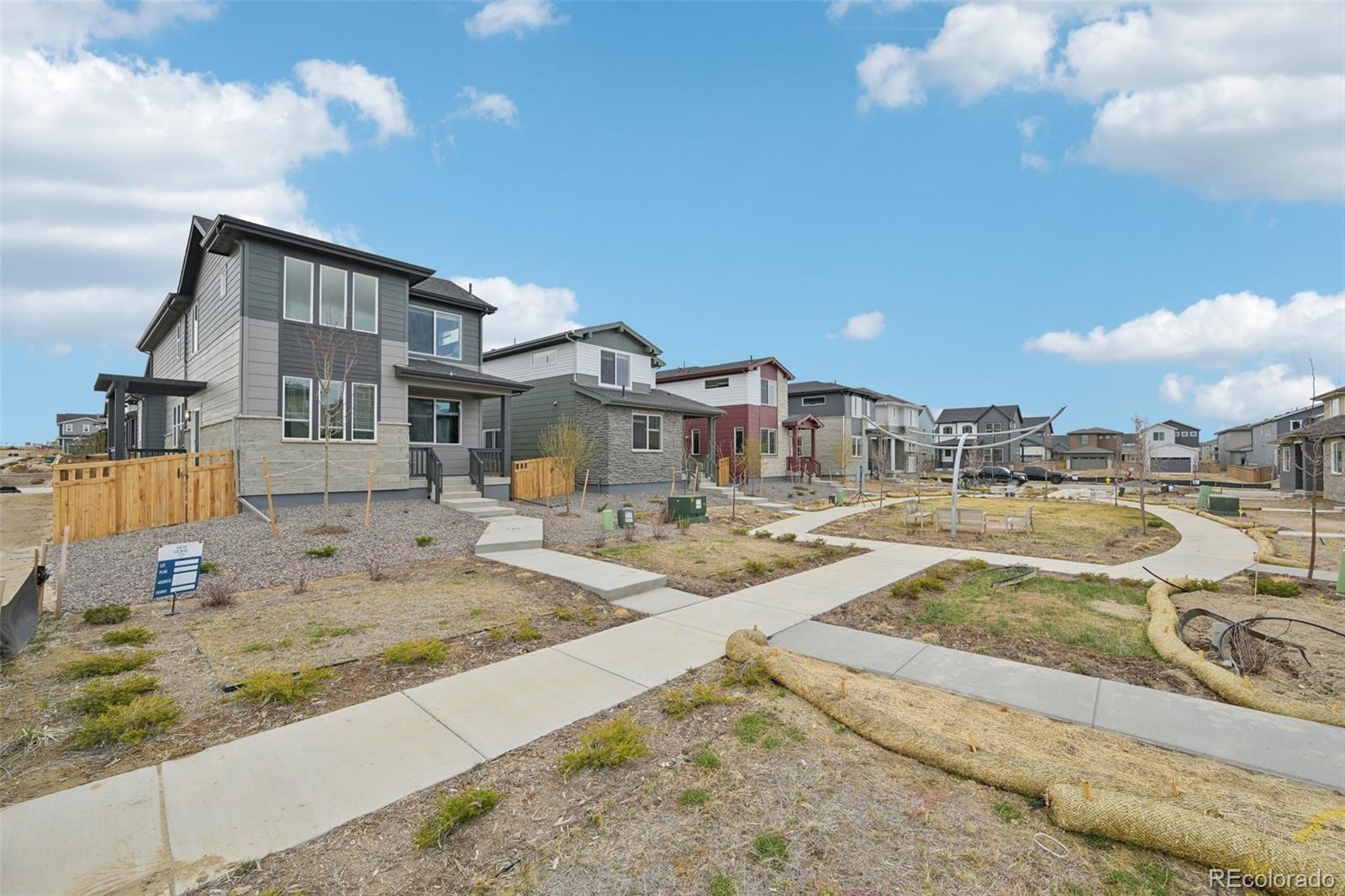 MLS Image #3 for 21091 e 63rd drive,aurora, Colorado