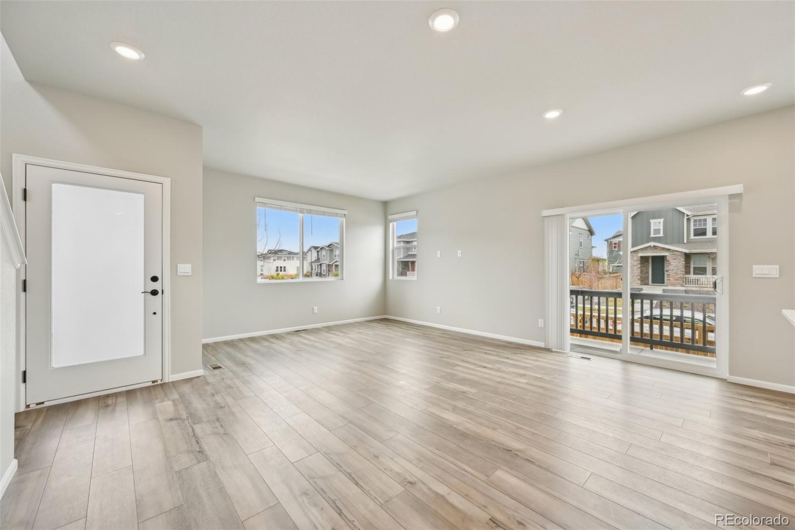 MLS Image #5 for 6225 n nepal court,aurora, Colorado