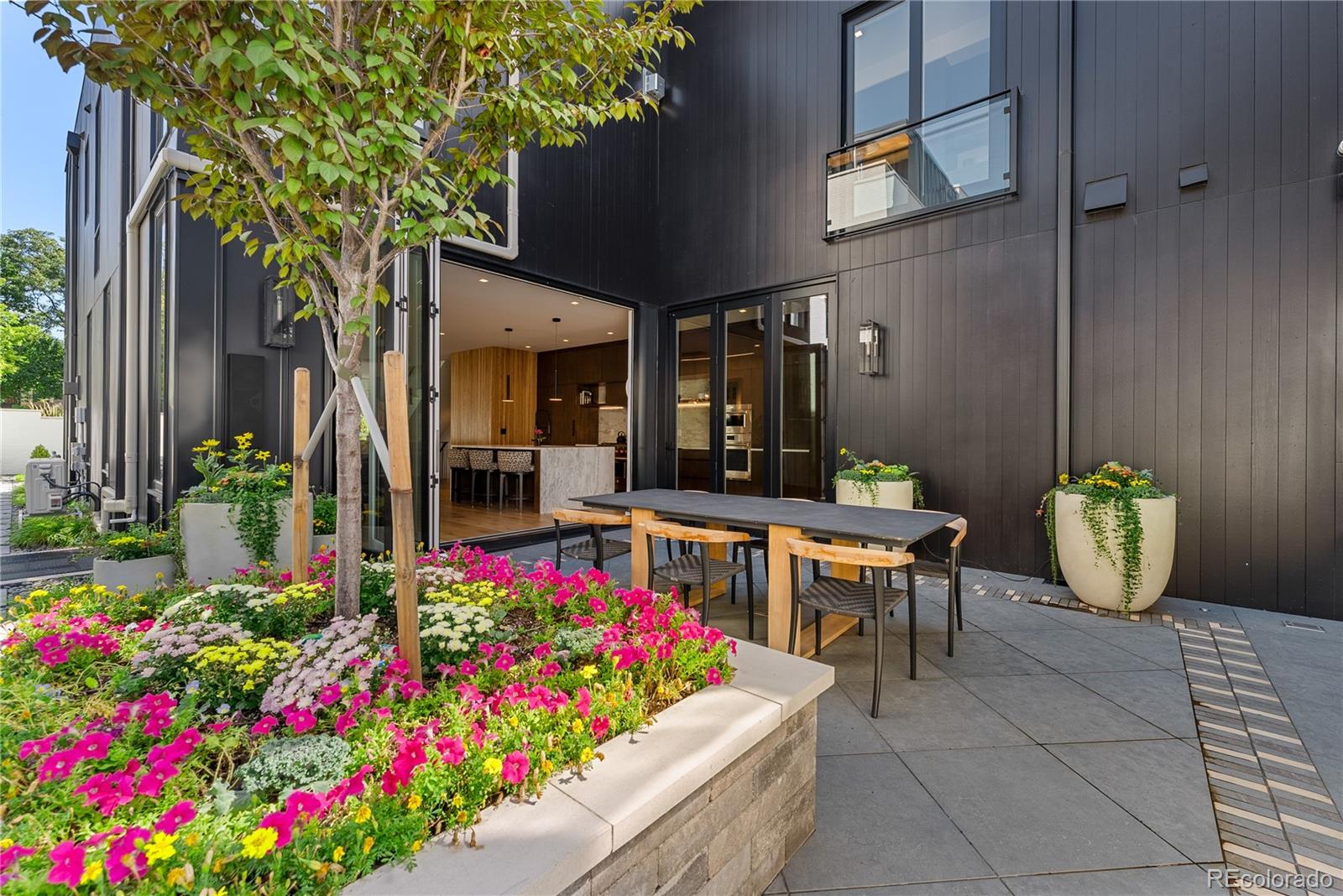 MLS Image #4 for 203  garfield street,denver, Colorado