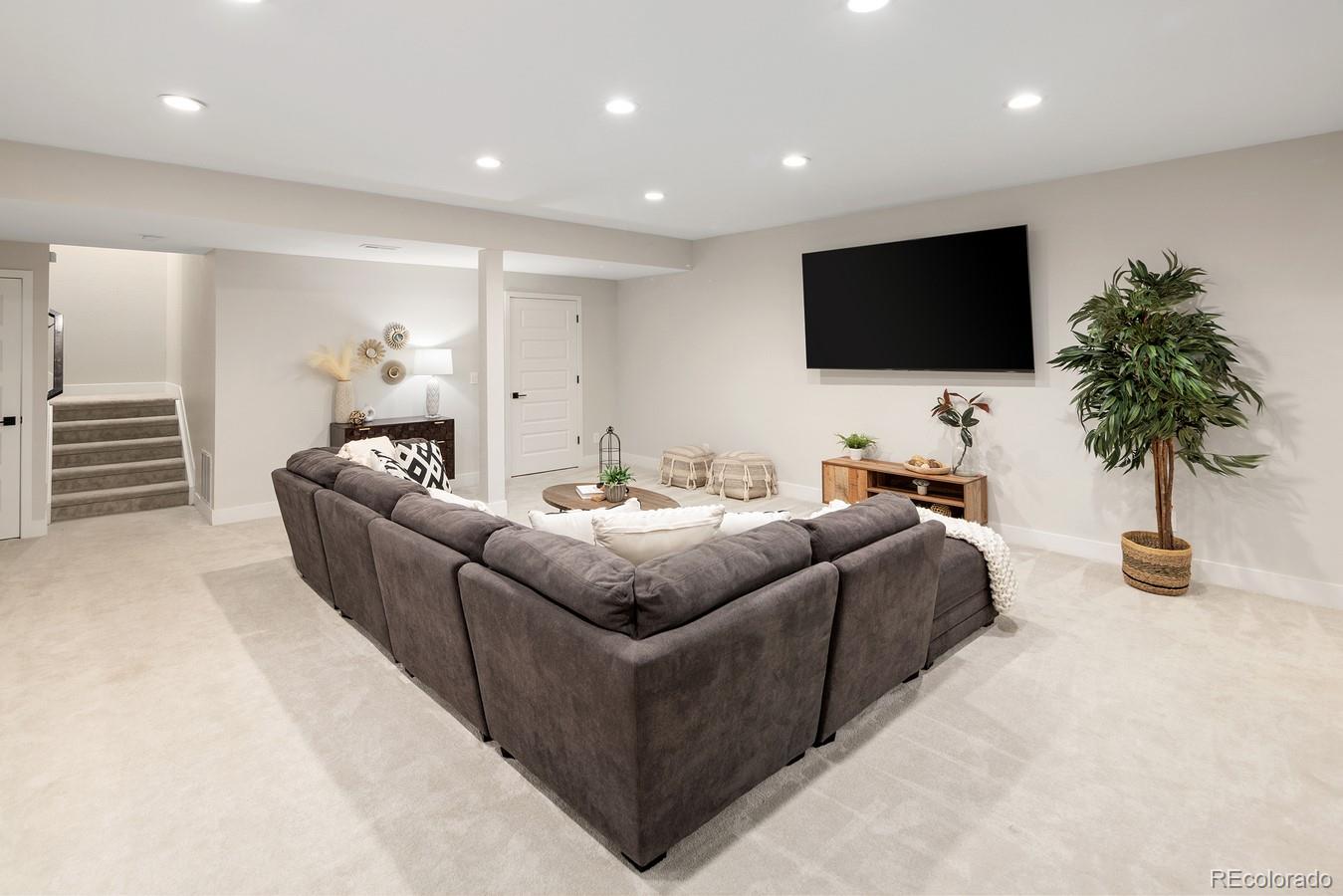 MLS Image #34 for 6123  chester way,denver, Colorado