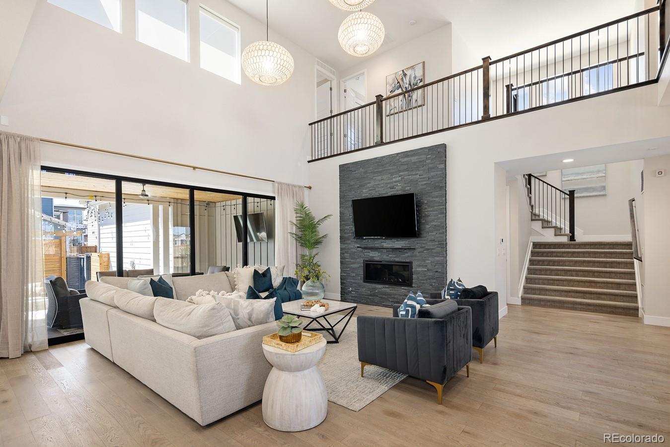 MLS Image #7 for 6123  chester way,denver, Colorado