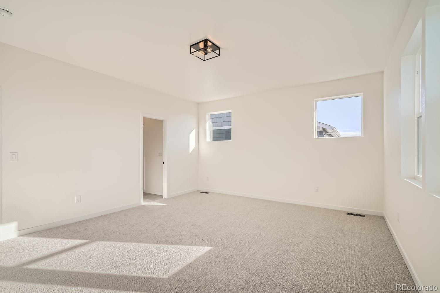 MLS Image #17 for 2670 e 102nd place,thornton, Colorado