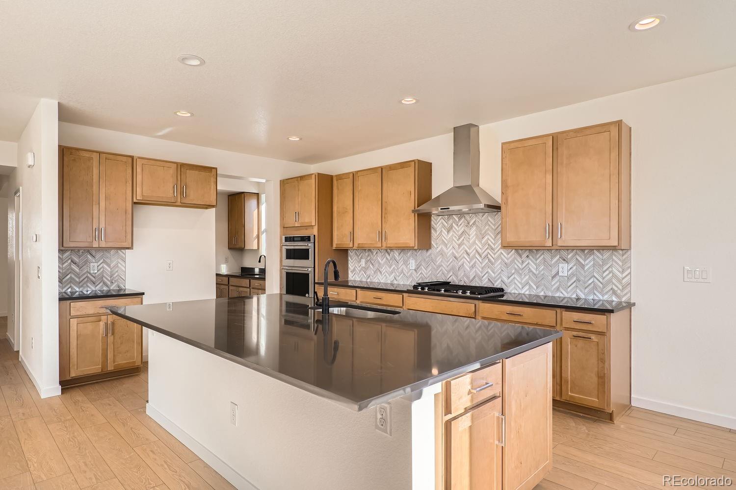 MLS Image #6 for 2670 e 102nd place,thornton, Colorado