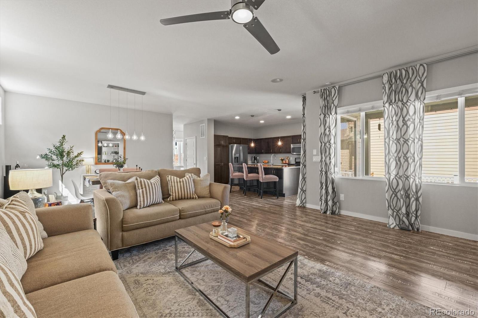 MLS Image #13 for 10062  southlawn circle,commerce city, Colorado