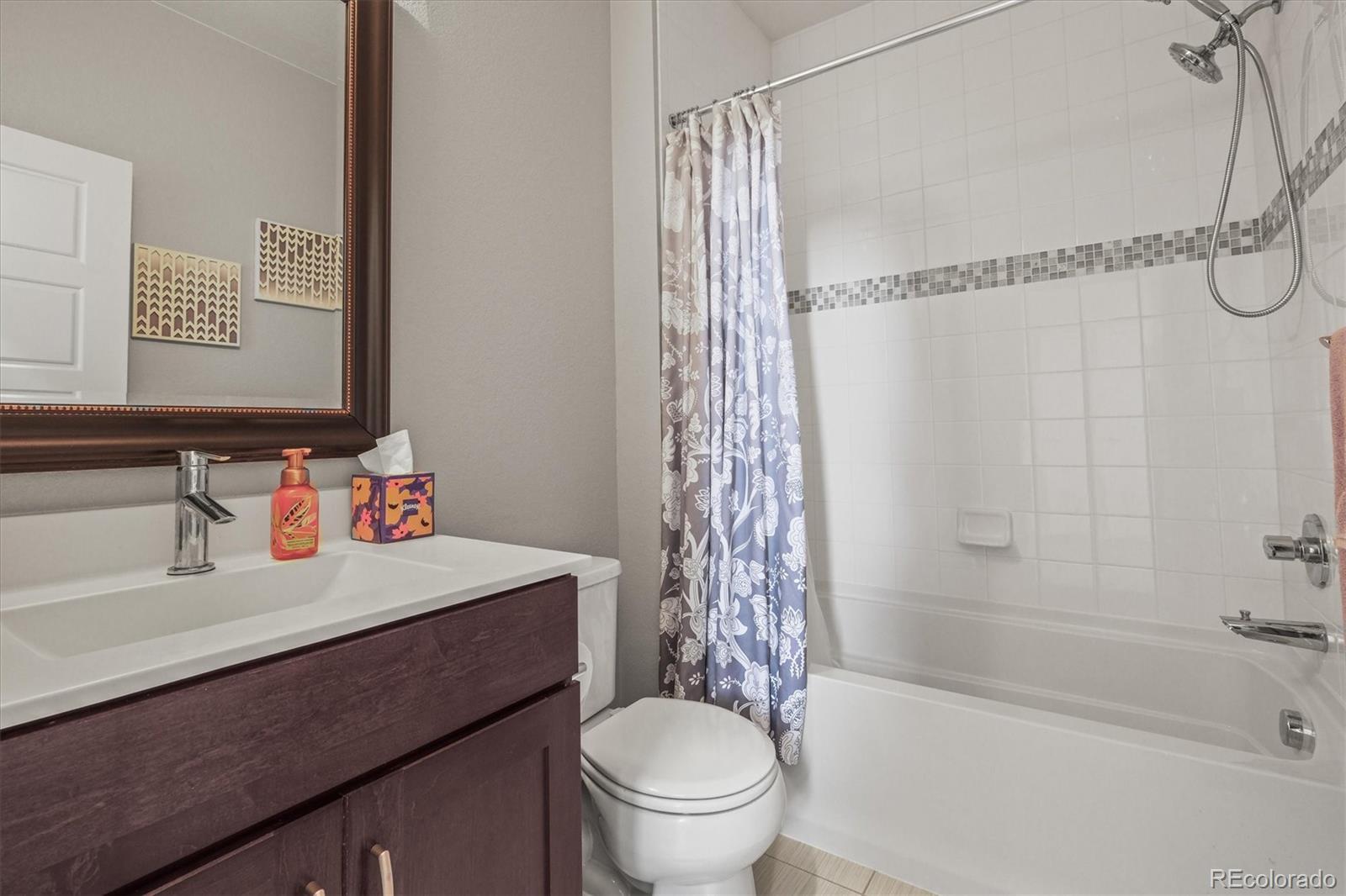 MLS Image #14 for 10062  southlawn circle,commerce city, Colorado