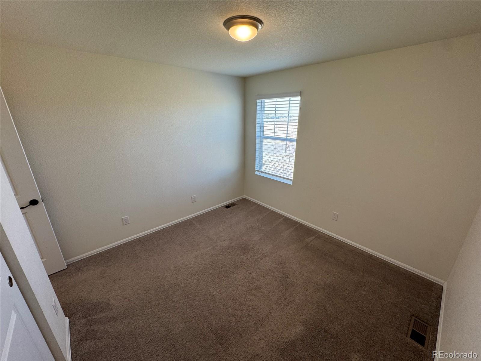MLS Image #23 for 914  peach leaf lane,elizabeth, Colorado