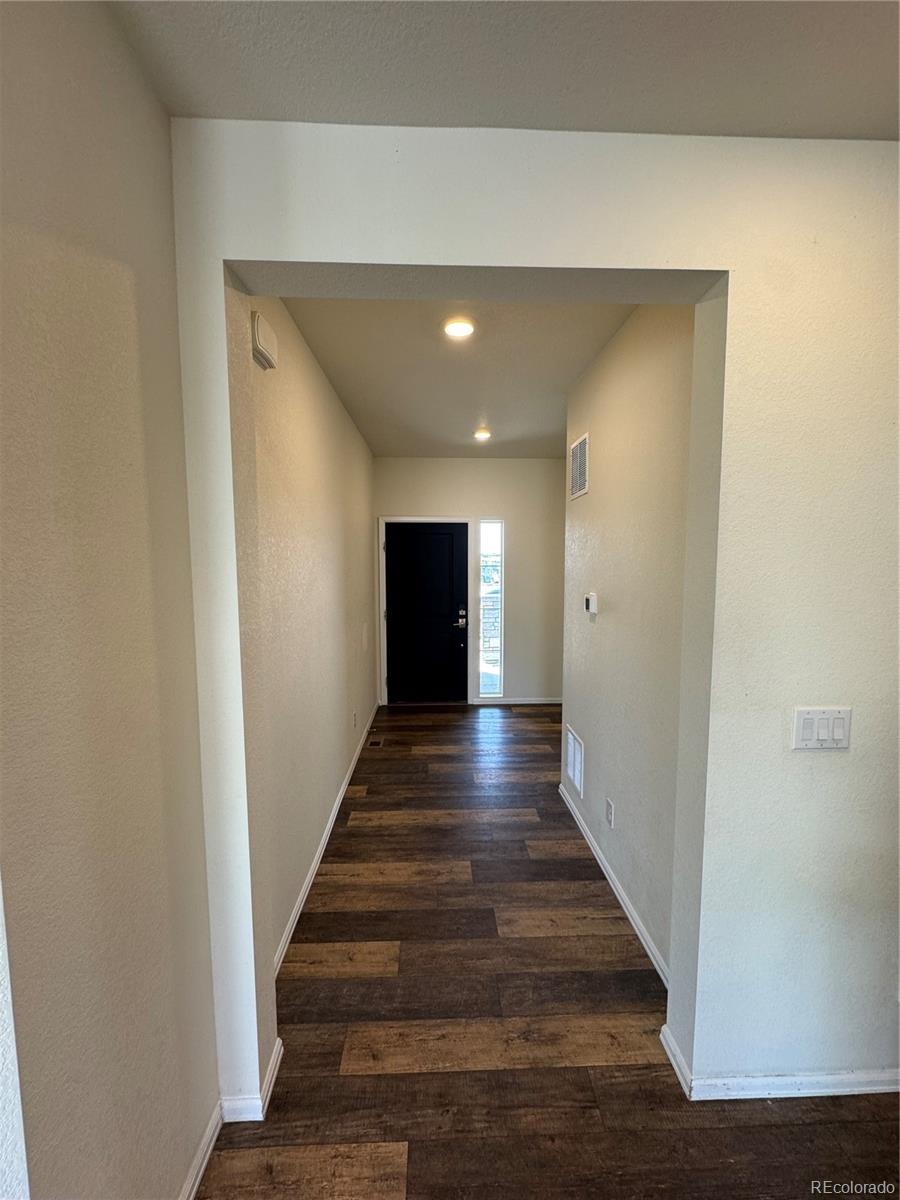 MLS Image #3 for 914  peach leaf lane,elizabeth, Colorado