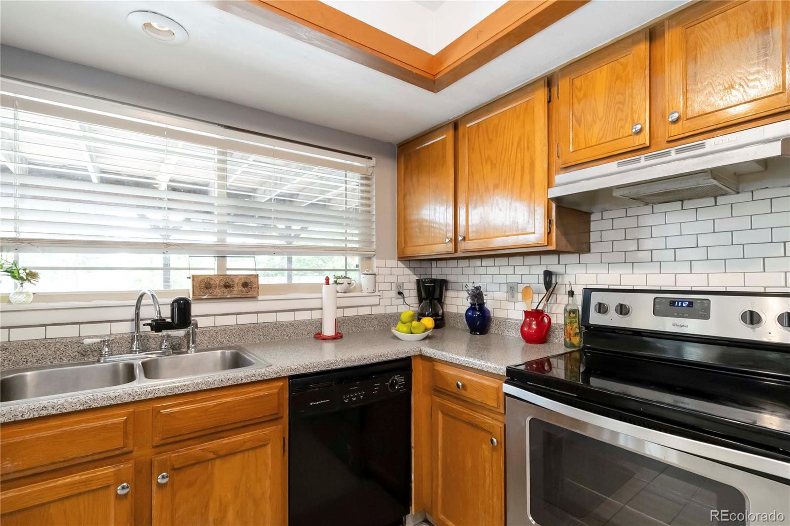 MLS Image #8 for 3709 s fairplay way,aurora, Colorado