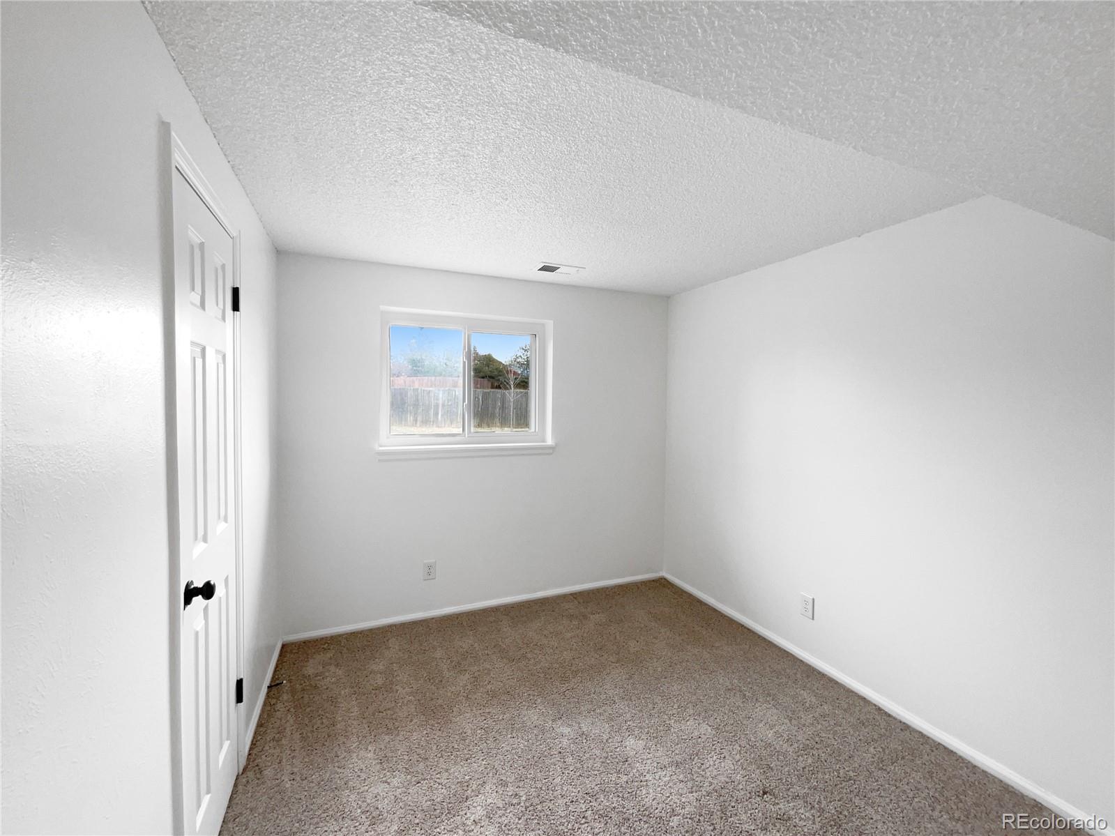 MLS Image #16 for 10930  albion court,thornton, Colorado