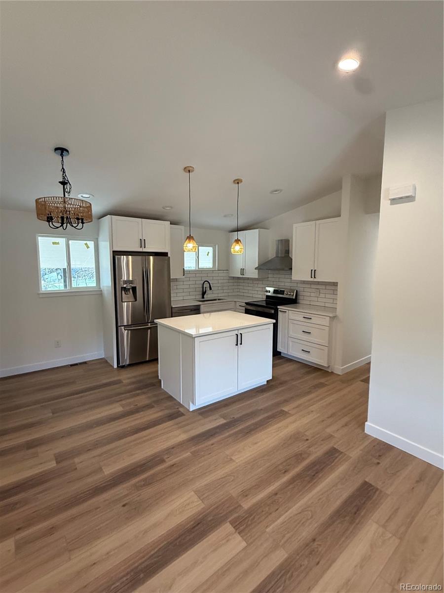 MLS Image #4 for 5535  clear creek drive,denver, Colorado