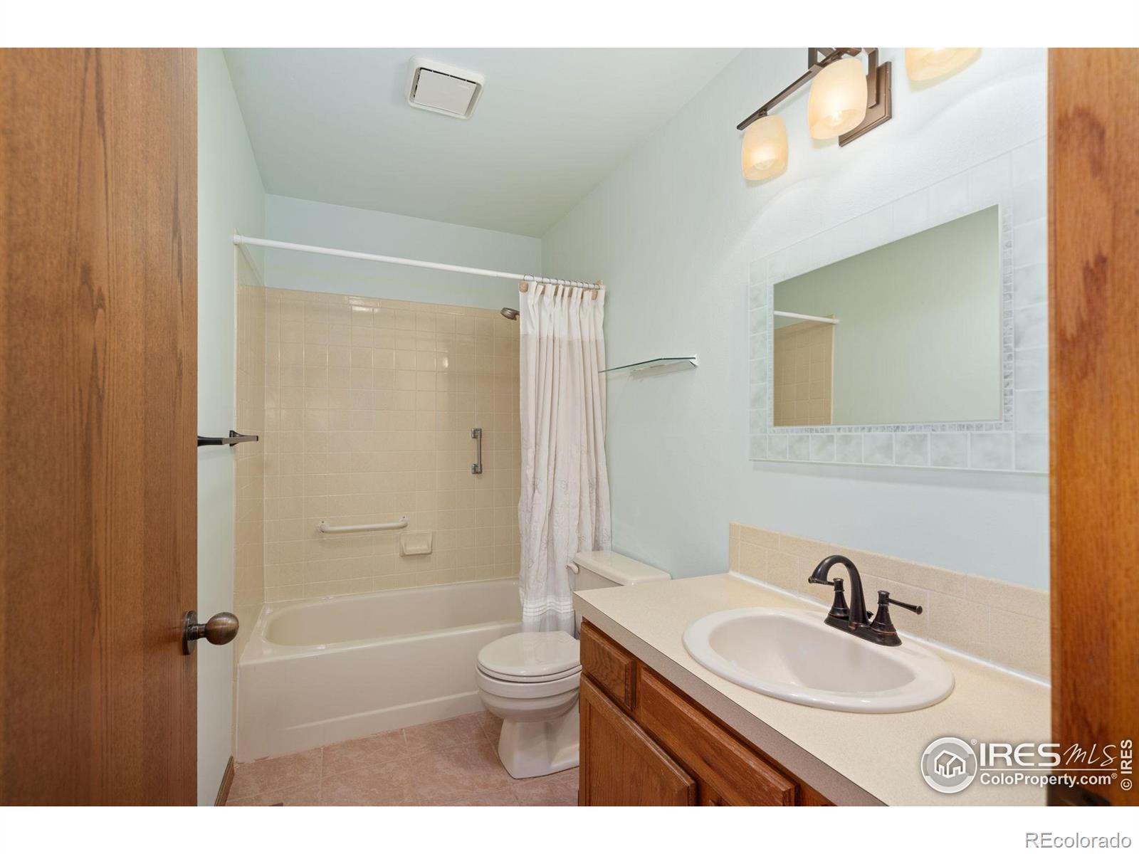 MLS Image #17 for 1633  van buren avenue,loveland, Colorado
