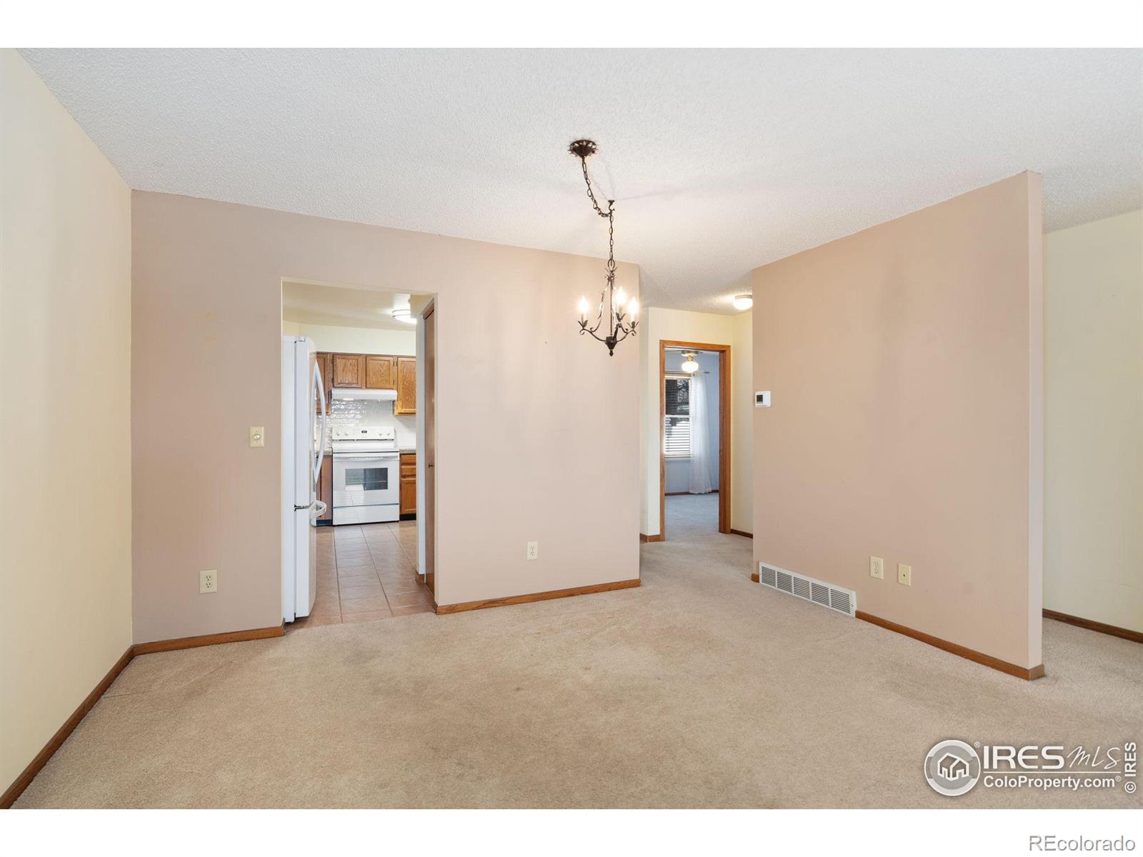MLS Image #5 for 1633  van buren avenue,loveland, Colorado