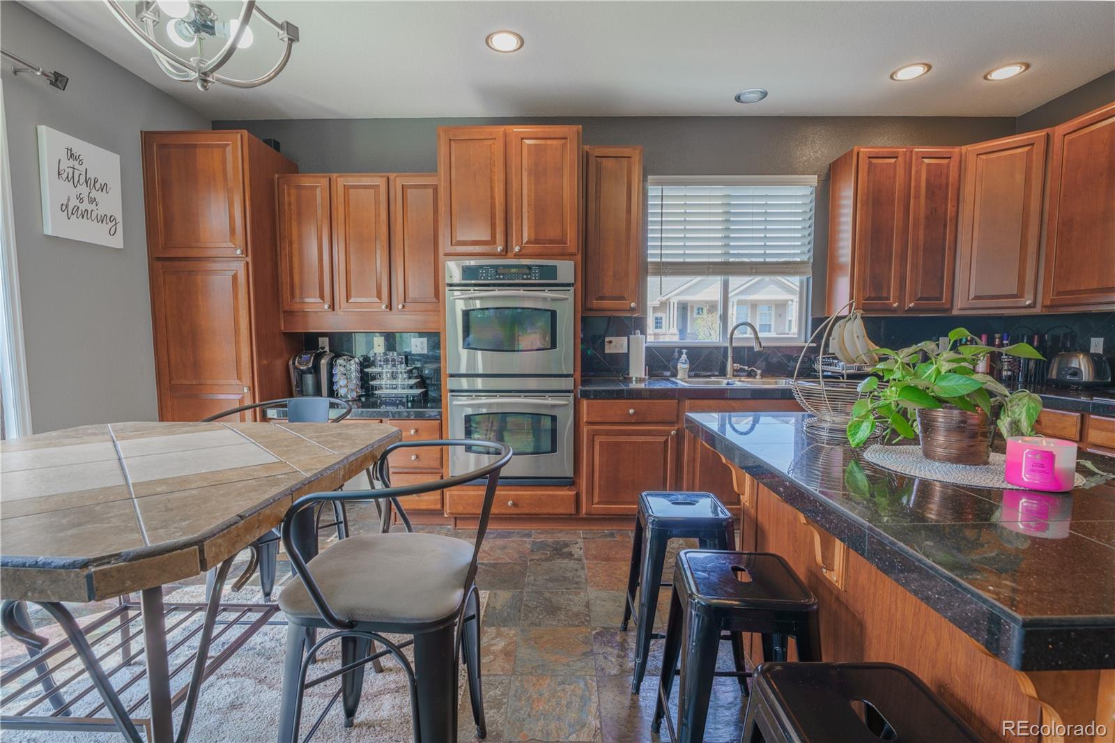 MLS Image #10 for 1586 s goldbug circle,aurora, Colorado