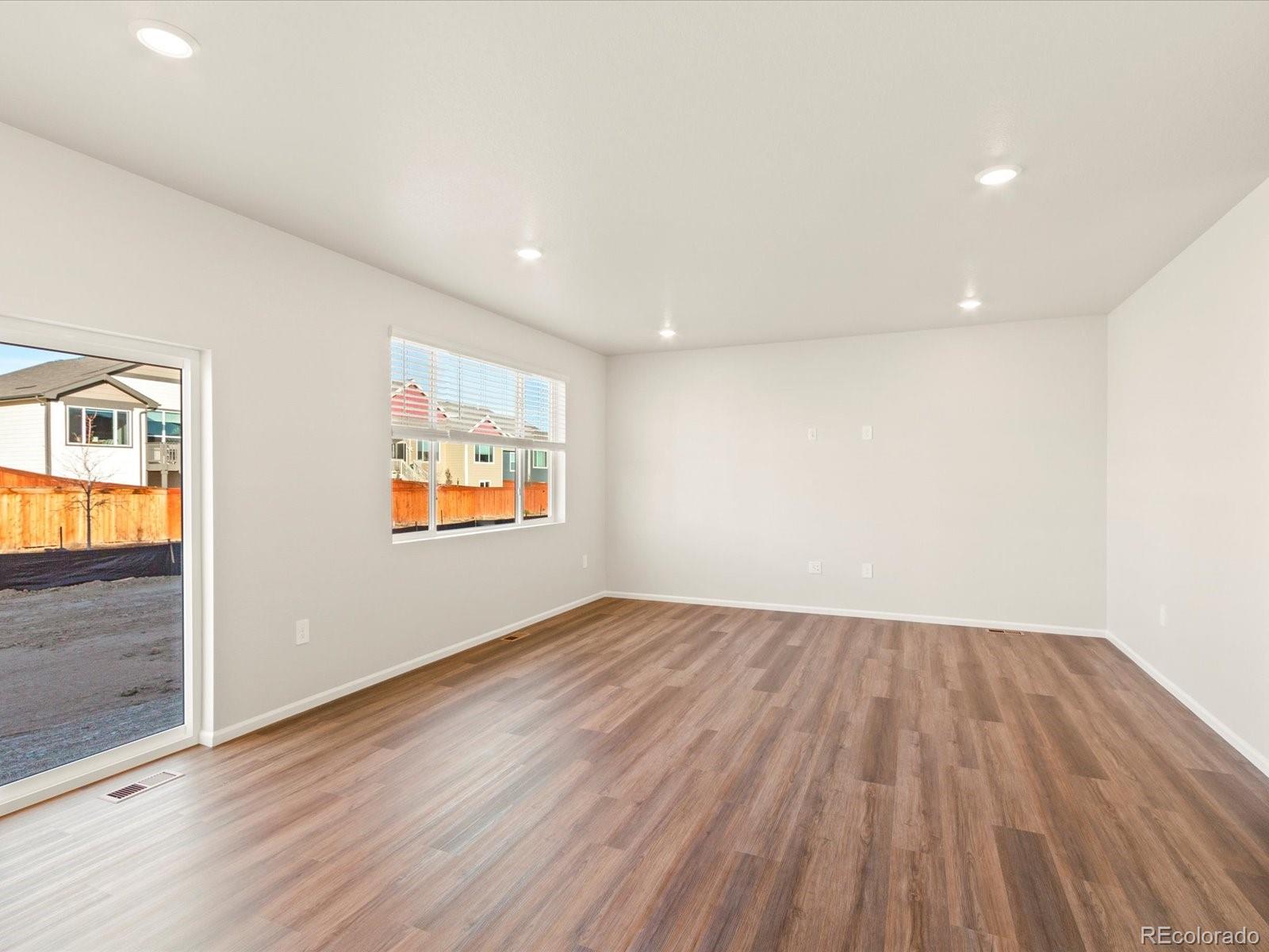 MLS Image #11 for 1039  odessa lake road,severance, Colorado