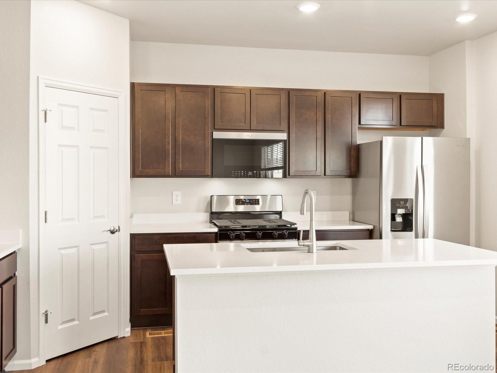 MLS Image #13 for 1039  odessa lake road,severance, Colorado