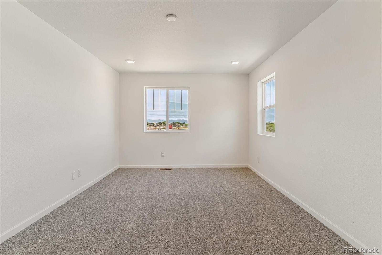 MLS Image #16 for 455 s salida street,aurora, Colorado