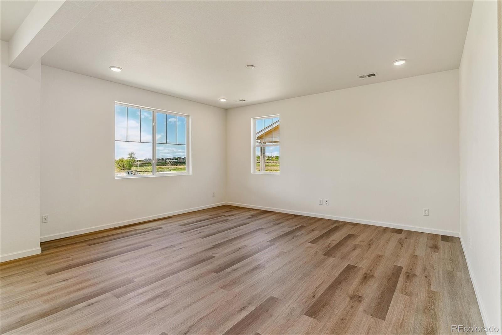 MLS Image #6 for 455 s salida street,aurora, Colorado