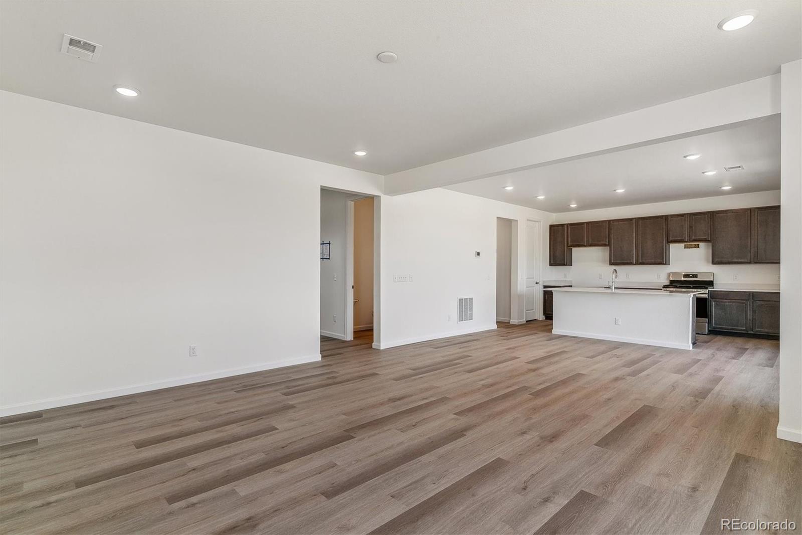 MLS Image #7 for 455 s salida street,aurora, Colorado