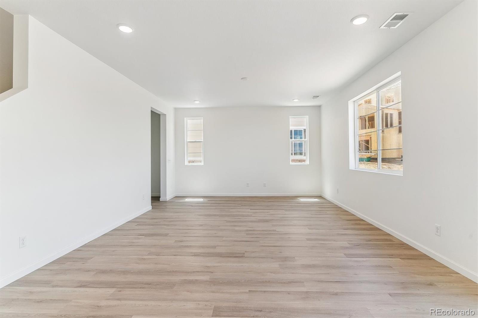 MLS Image #6 for 449 s salida street,aurora, Colorado