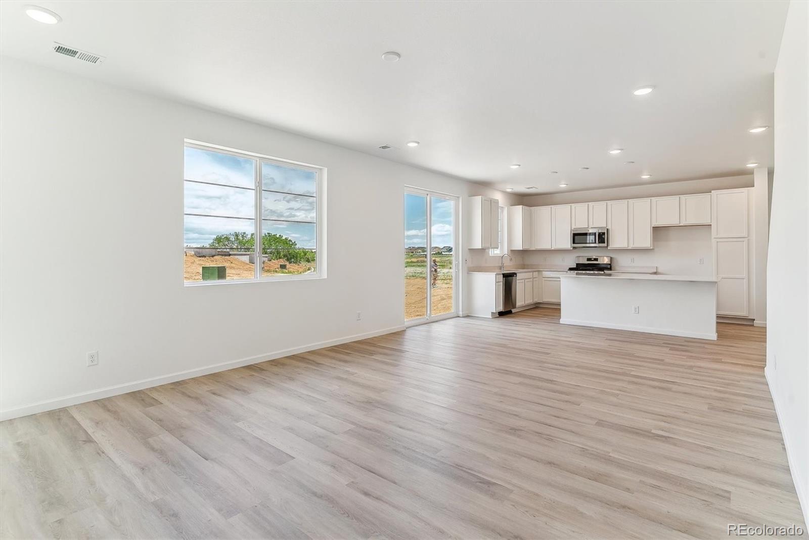 MLS Image #8 for 449 s salida street,aurora, Colorado