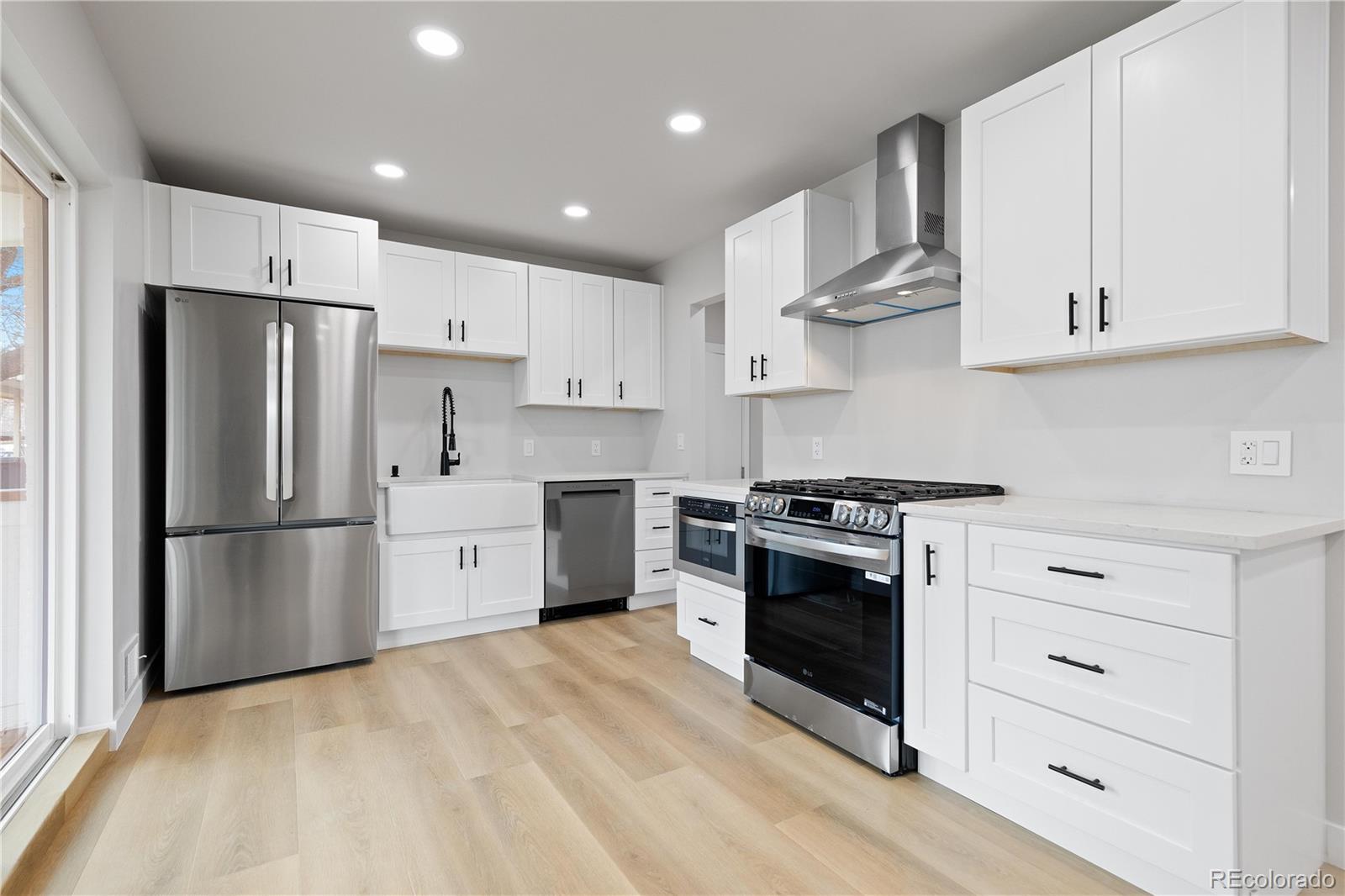 MLS Image #14 for 1436 s yates street,denver, Colorado
