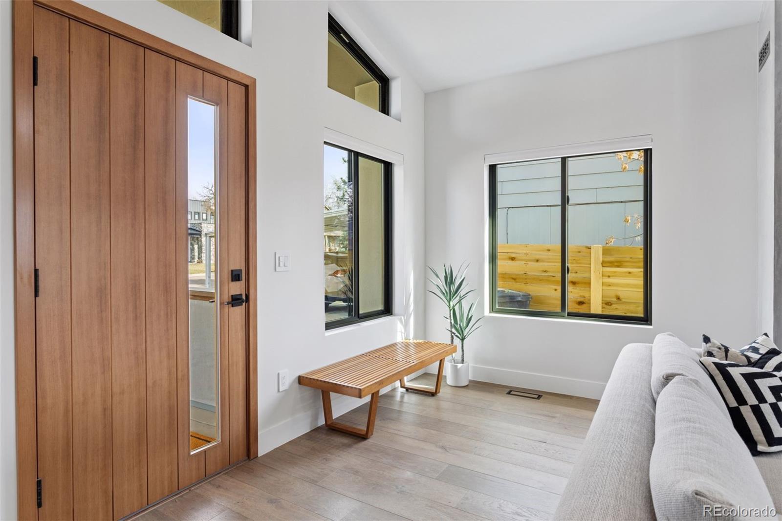 MLS Image #4 for 2895 s dexter way,denver, Colorado