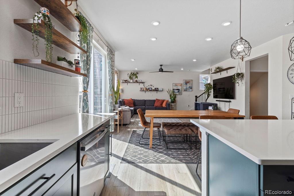 MLS Image #11 for 432 n patsburg street,aurora, Colorado