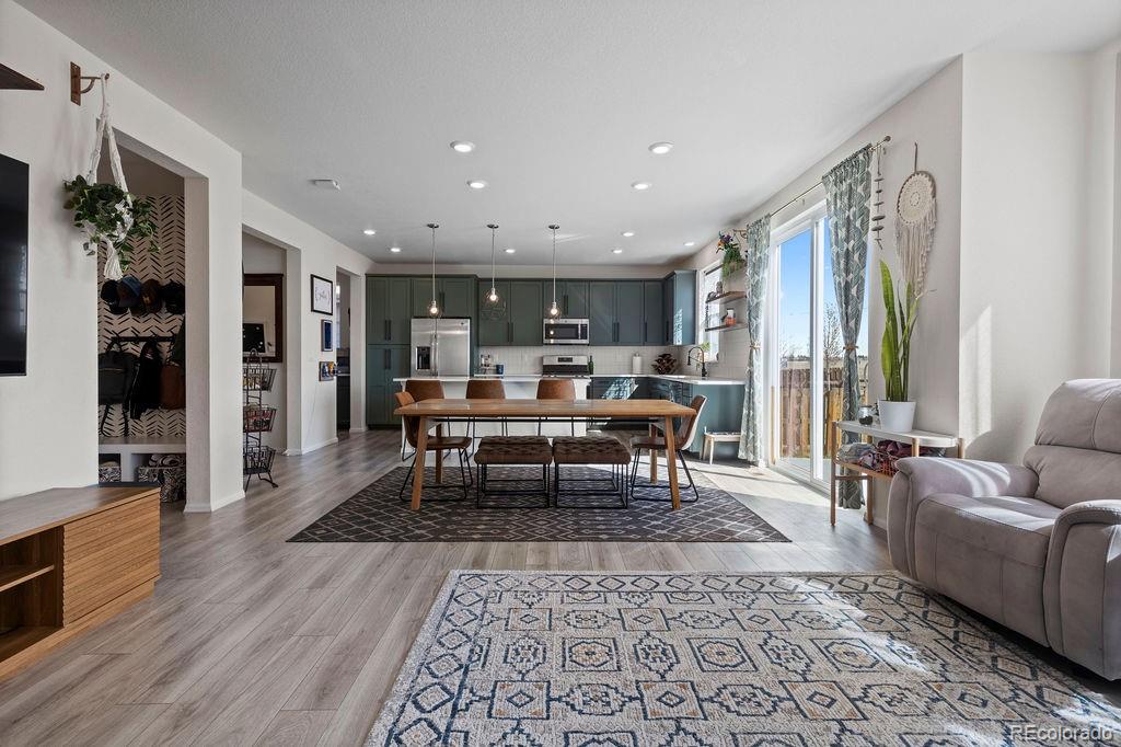 MLS Image #14 for 432 n patsburg street,aurora, Colorado