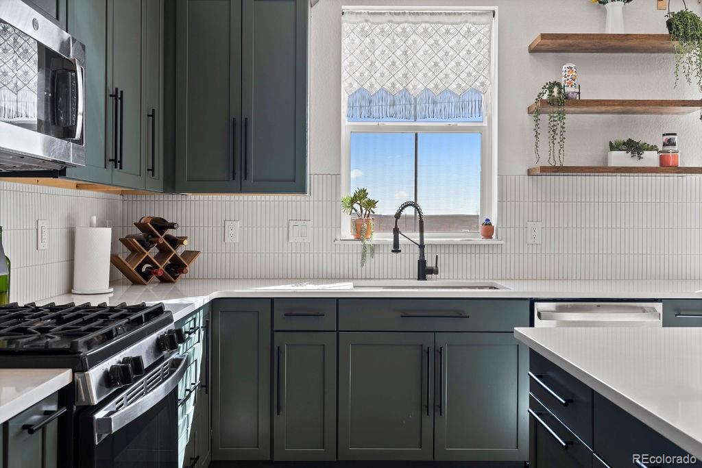 MLS Image #9 for 432 n patsburg street,aurora, Colorado