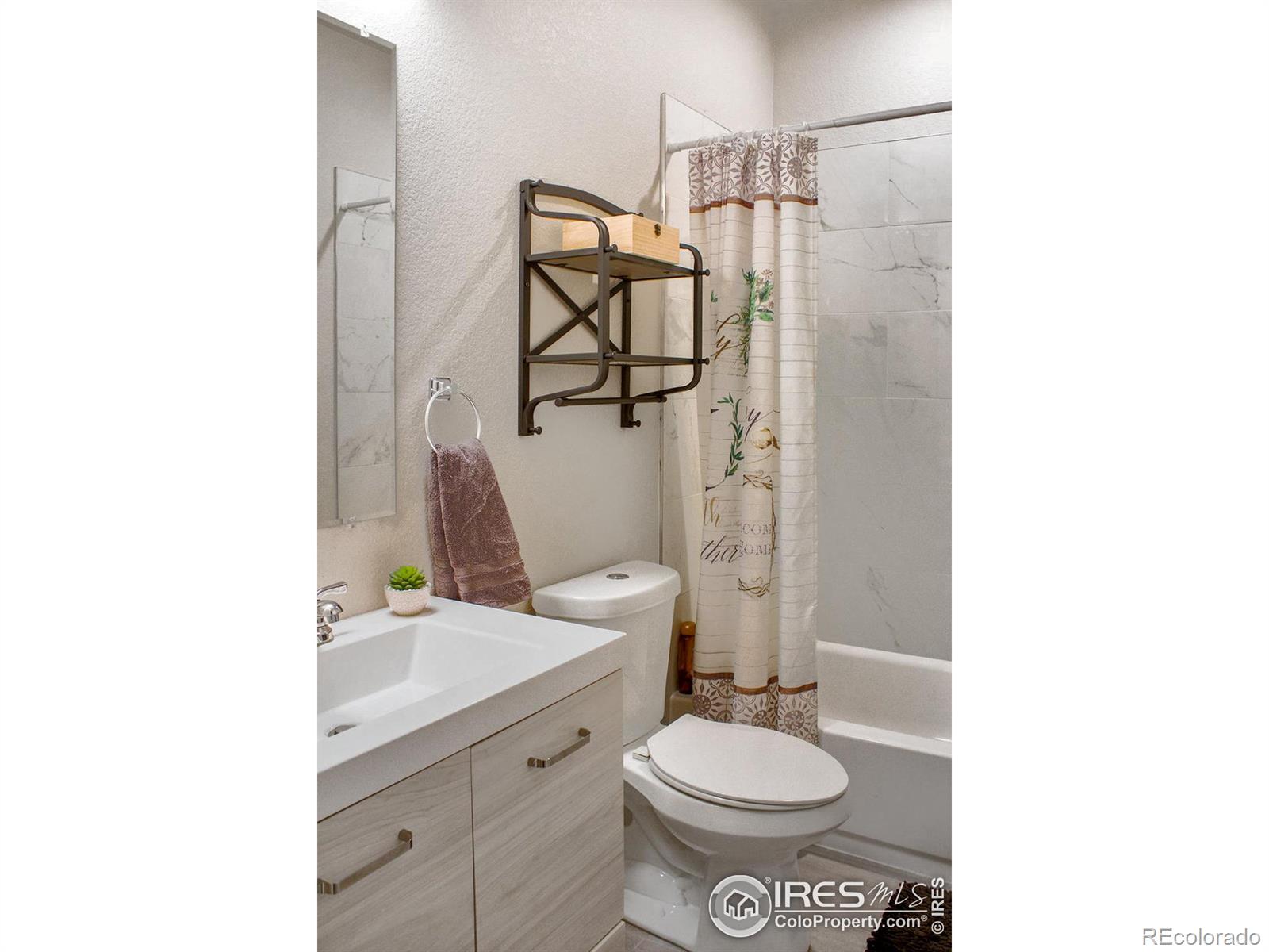 MLS Image #10 for 1401 w 85th avenue,denver, Colorado