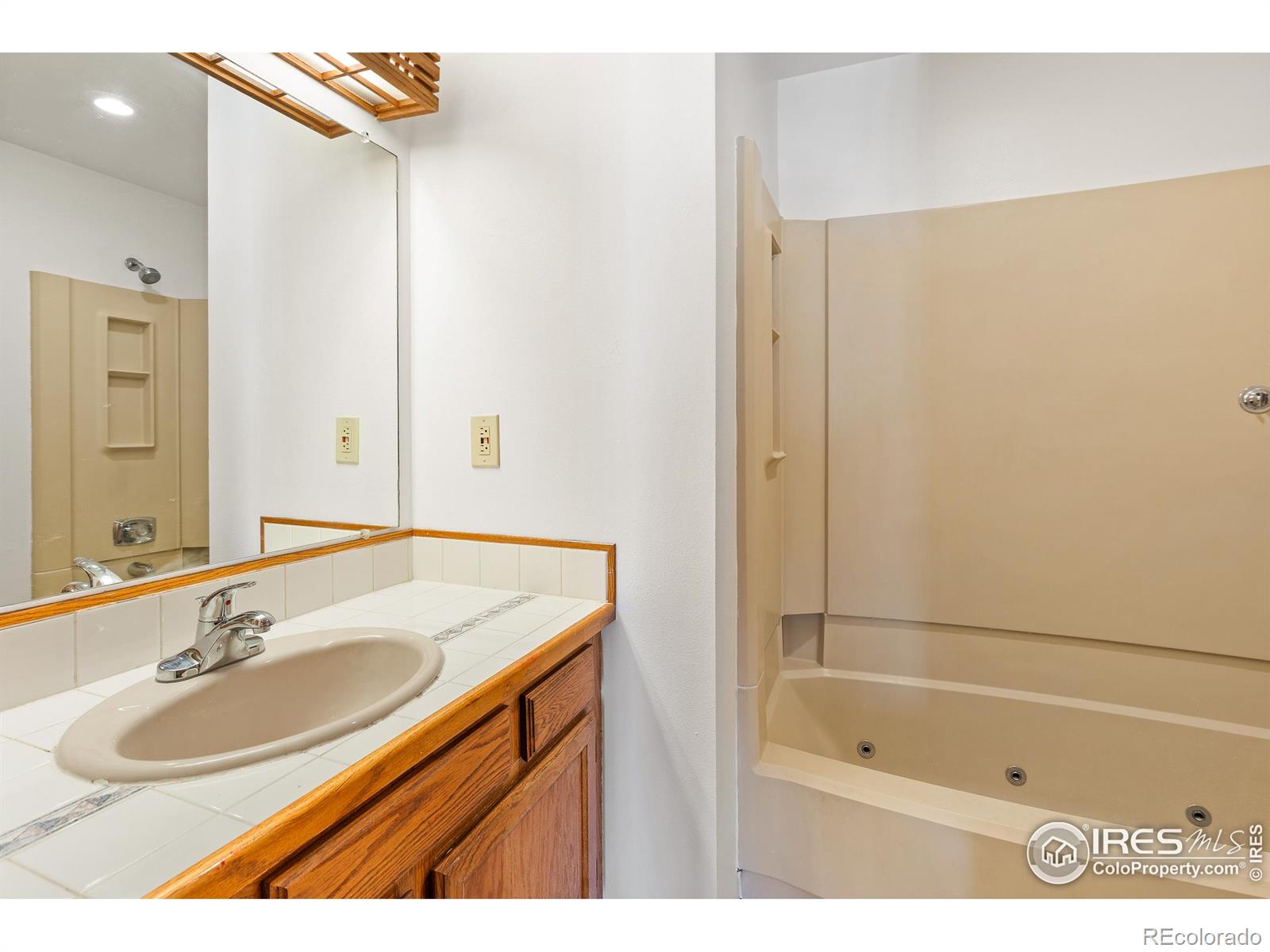 MLS Image #20 for 2992  shadow creek drive,boulder, Colorado