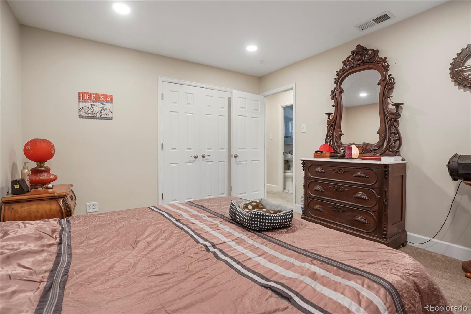 MLS Image #12 for 3298 s eudora street,denver, Colorado